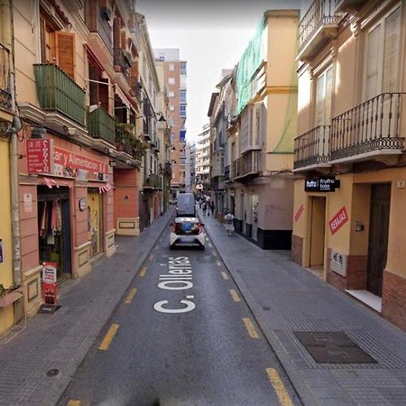 Holidays2Malaga Eduardo Ocon Ground Floor Renovated Apartment In The City Center Extérieur photo